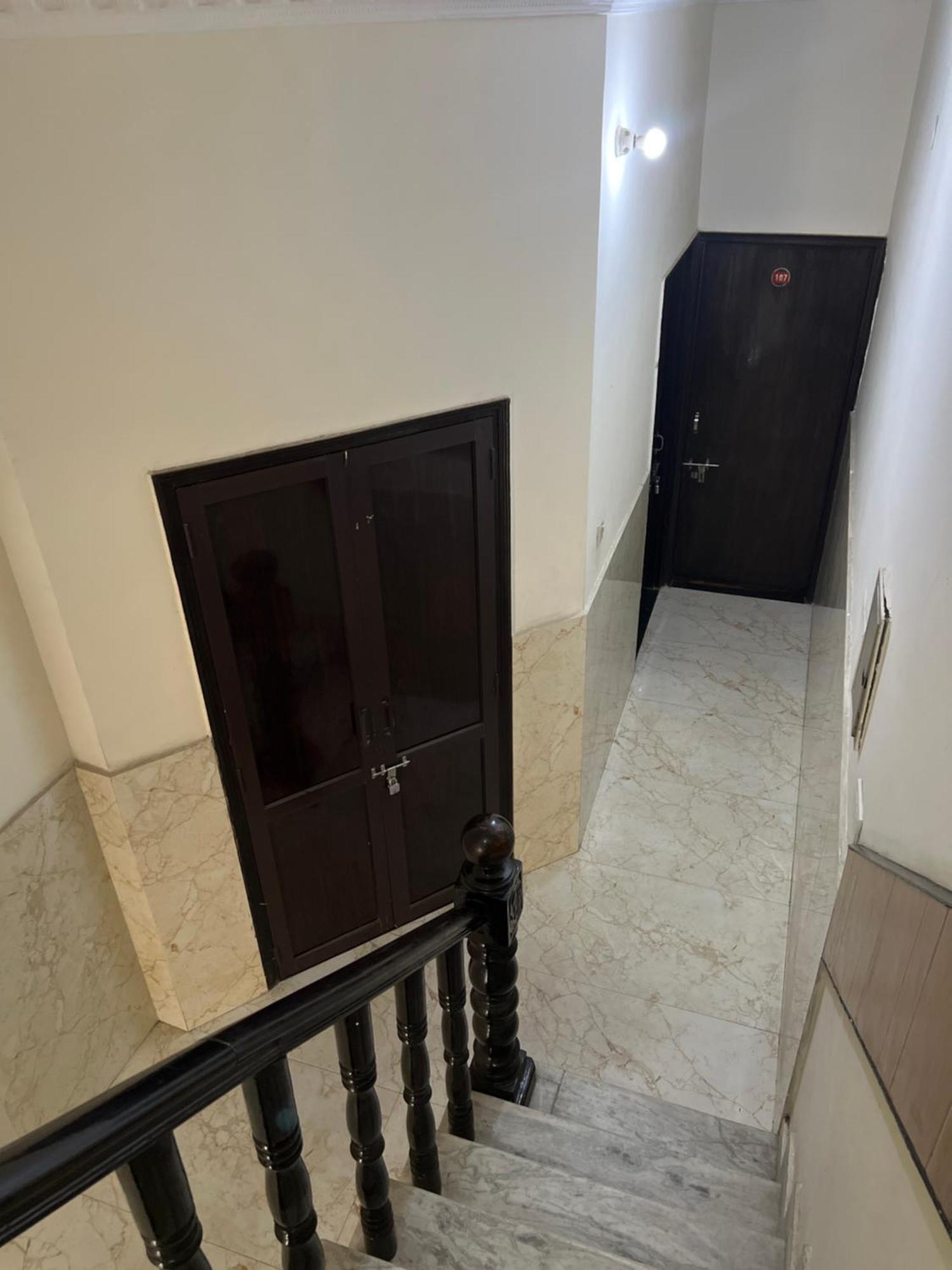 Raja Guest House -- Jalandhar Railway Station -- For Family, Couples, Travellers Kültér fotó