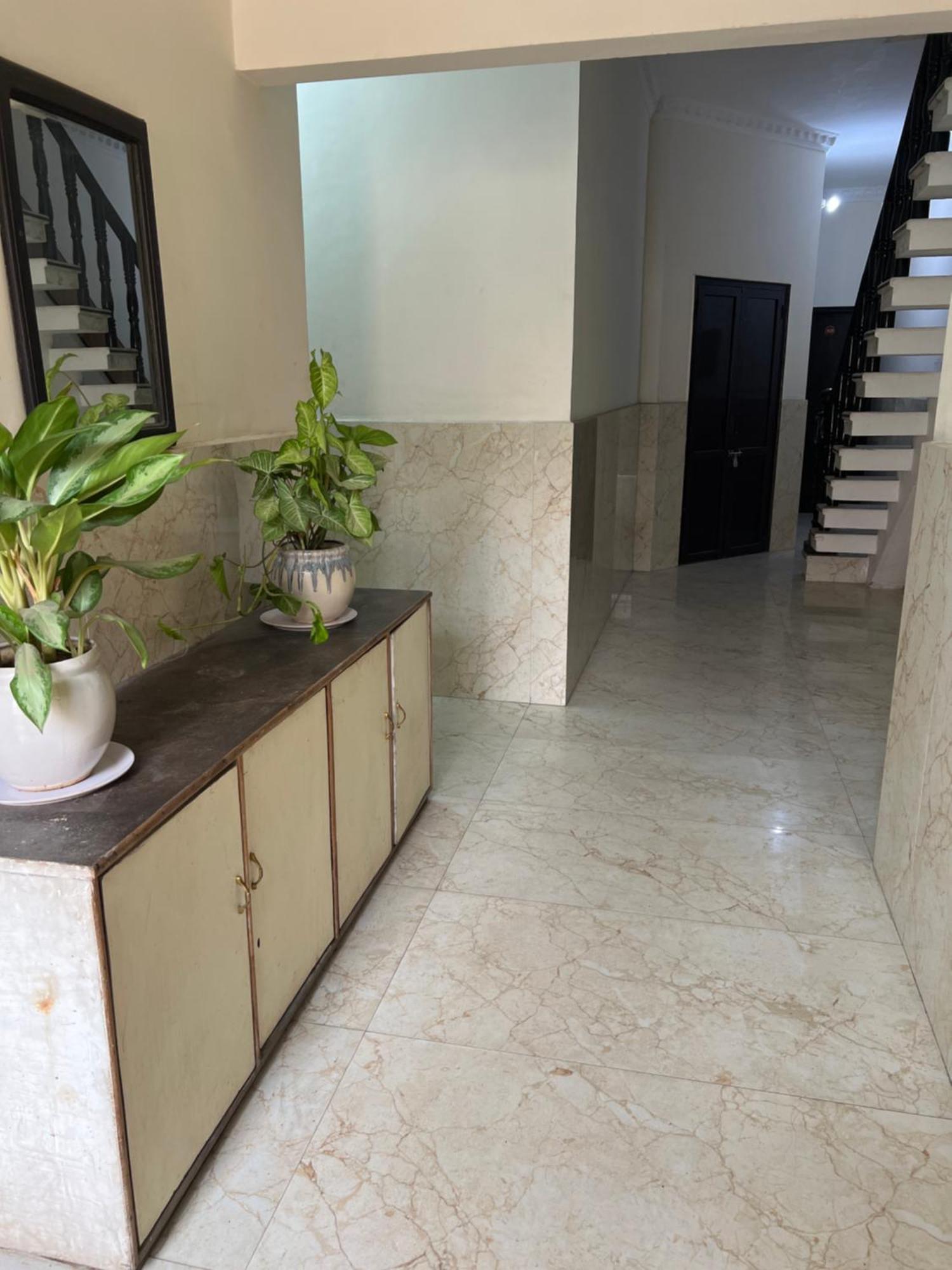 Raja Guest House -- Jalandhar Railway Station -- For Family, Couples, Travellers Kültér fotó